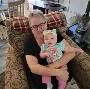 Meet your Posher, Amy